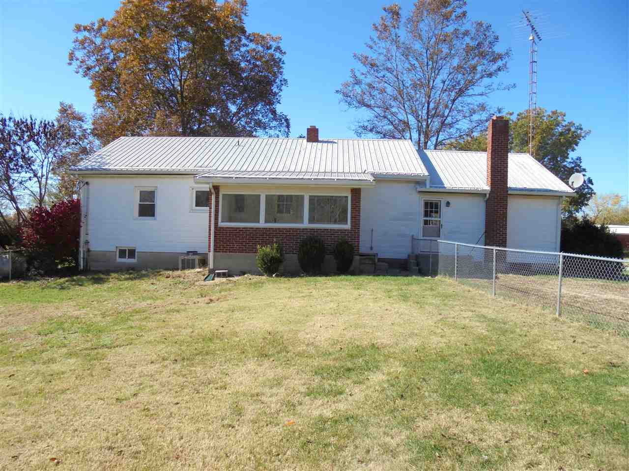 12434 Tunnelton Road Bedford, IN 47421 - Photo 17 of 21