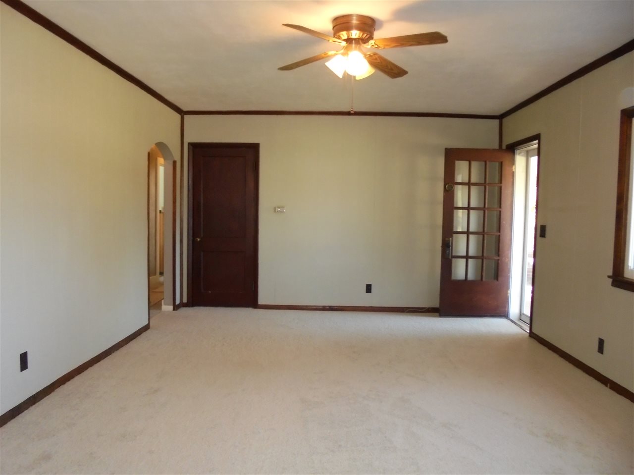12434 Tunnelton Road Bedford, IN 47421 - Photo 4 of 21