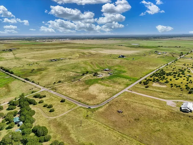 $900,000 | 3205 County Road 211, Bertram, TX 78605