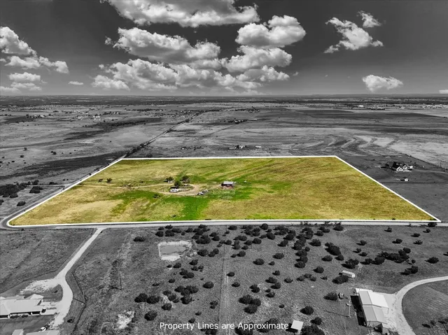$900,000 | 3205 County Road 211, Bertram, TX 78605
