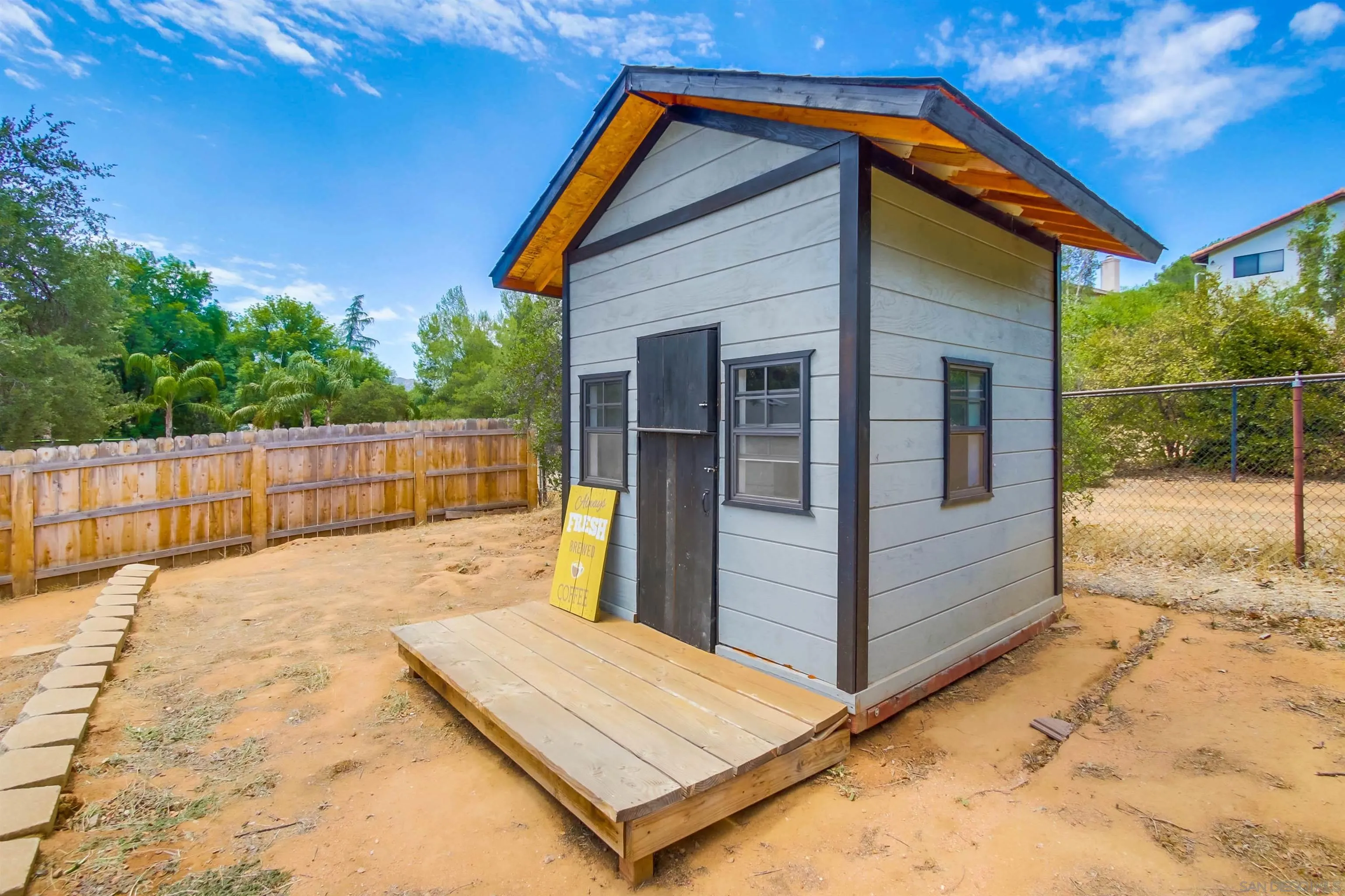 16304 Dartolo Road Ramona, CA 92065 - Photo 45 of 64 a view of outdoor space and deck