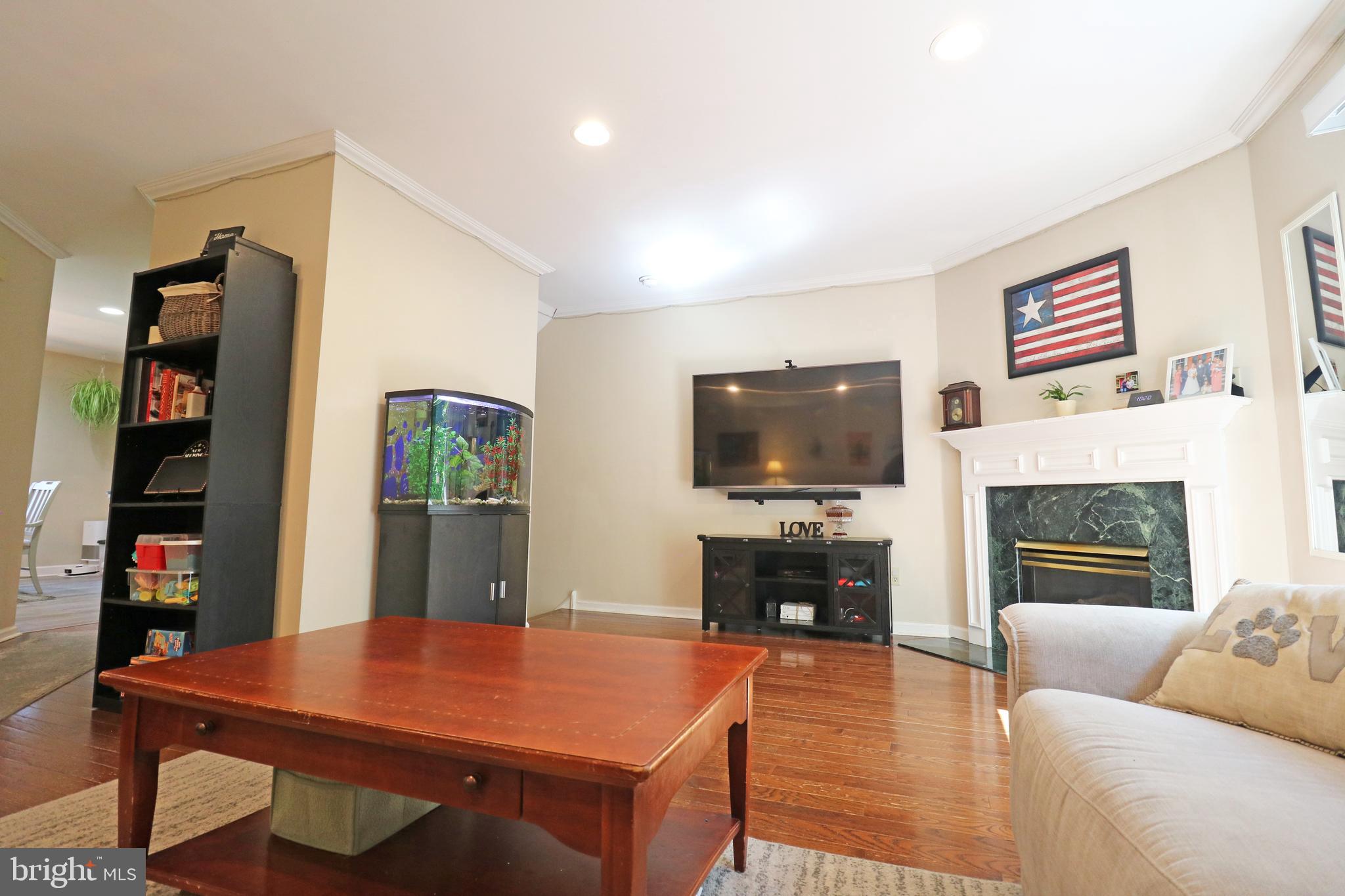 7 Old Pennell Road Media, PA 19063 - Photo 13 of 38 Living Room