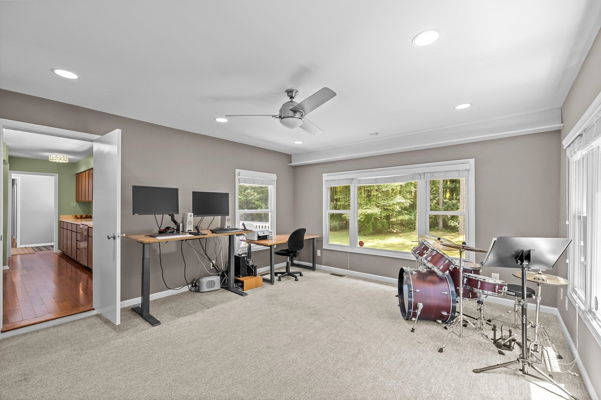 415 Robin Road Chapel Hill, NC 27516 - Photo 15 of 39 Photo 16