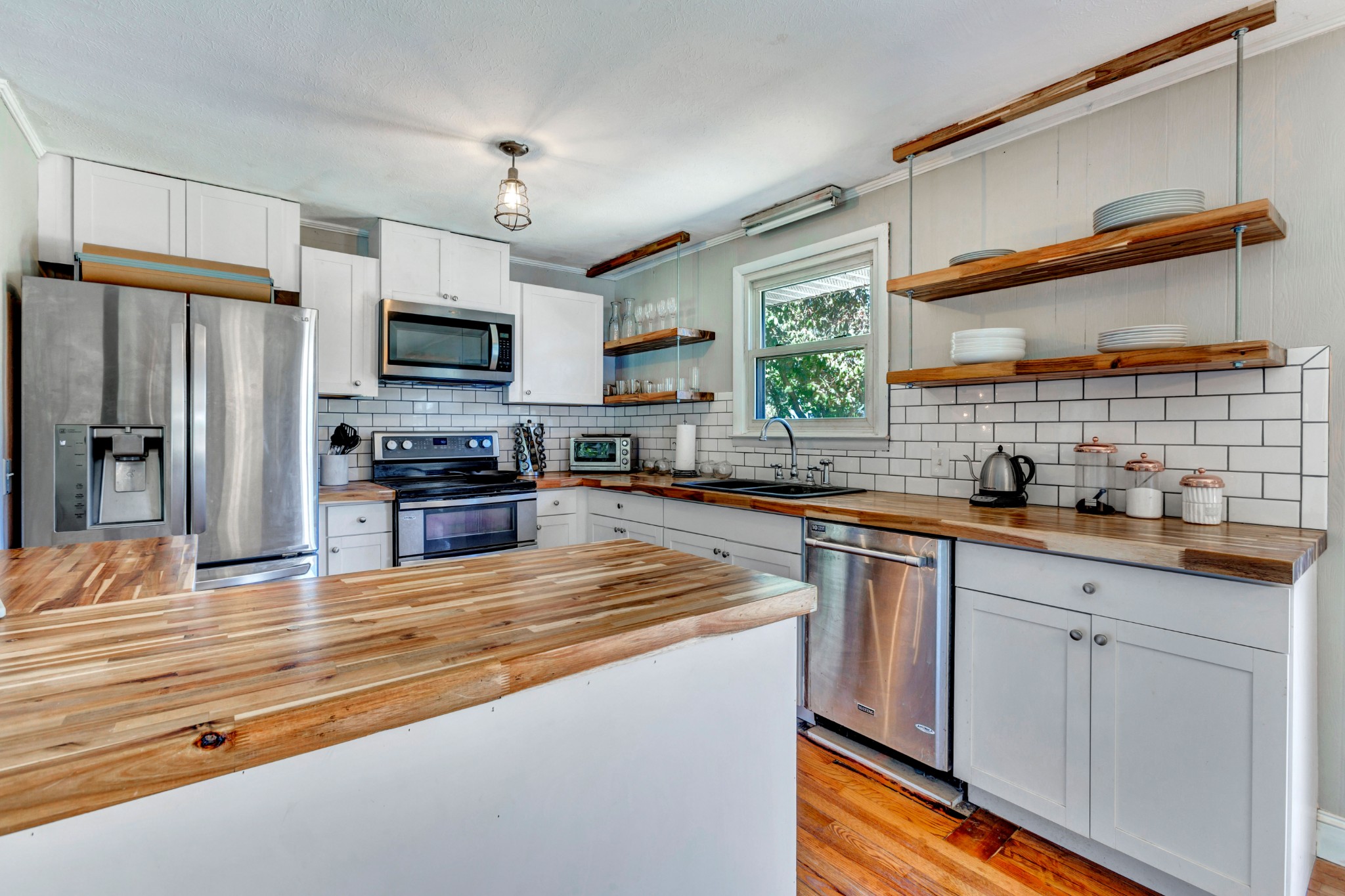 591 Will Bell Road Dickson, TN 37055 - Photo 9 of 34