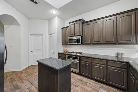 $479,000 | 2036 Milano Lane, Lewisville, TX 75077
