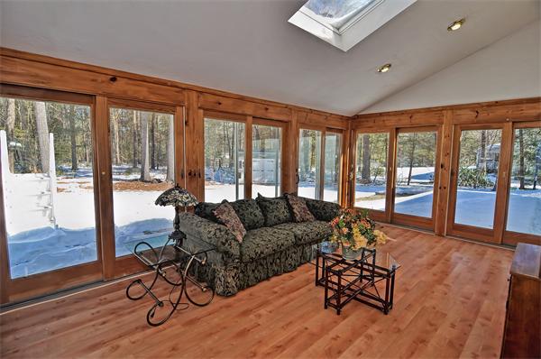 10 Pheasanthill Road Norfolk, MA 02056 - Photo 8 of 29 Gallery Image 8