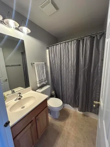 $329,900 | 103 Enclave Circle, Unit C, Bolingbrook, IL 60440