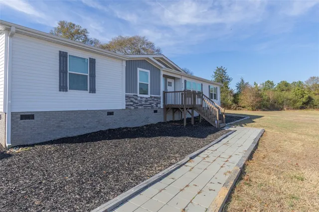 $330,000 | 918 Norris Road, Anderson, SC 29626