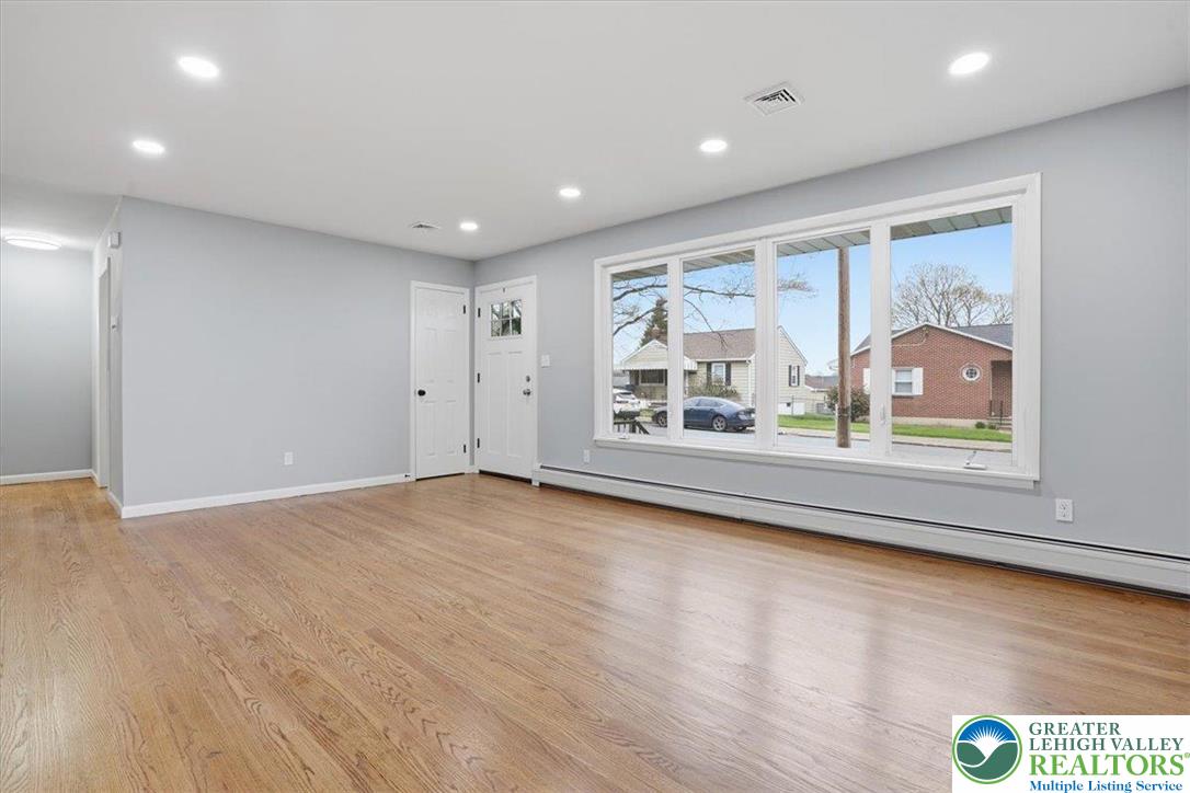 2218 2nd Street Wilson, PA 18042 - Photo 6 of 37