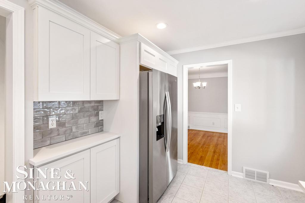 350 Ridgemont Road Grosse Pointe Farms, MI 48236 - Photo 10 of 32