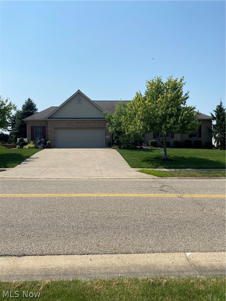 2456 Queensbury Road Alliance, OH 44601 - Photo 1 of 33 Front