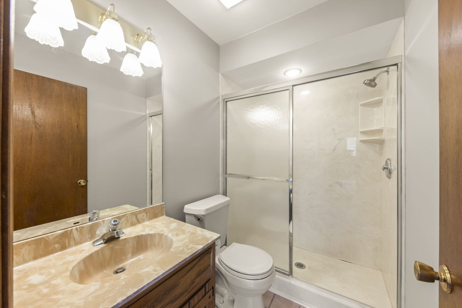 419 West Evergreen Street Wheaton, IL 60187 - Photo 17 of 35