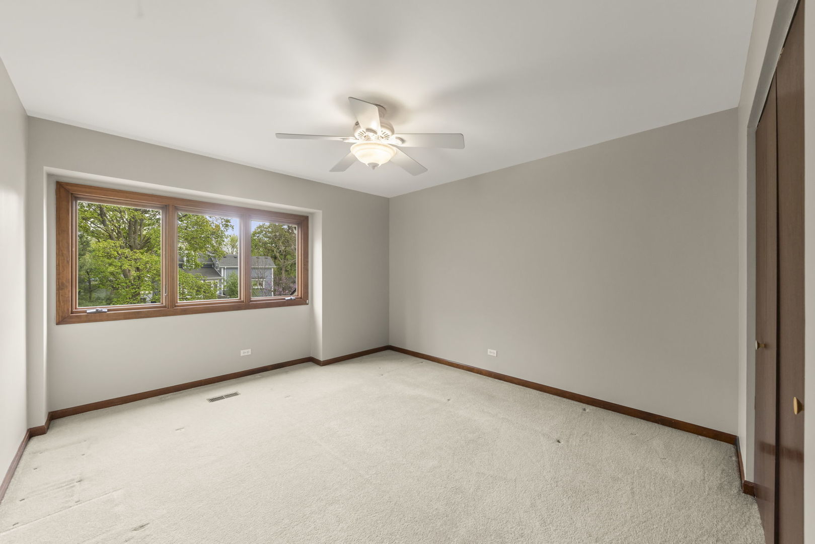 419 West Evergreen Street Wheaton, IL 60187 - Photo 18 of 35