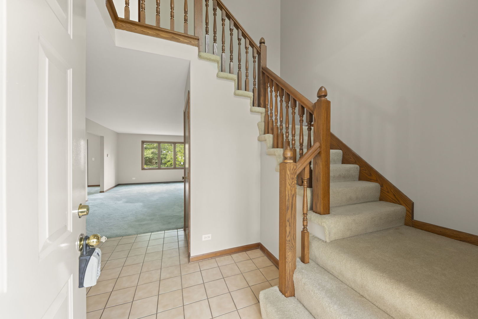 419 West Evergreen Street Wheaton, IL 60187 - Photo 4 of 35