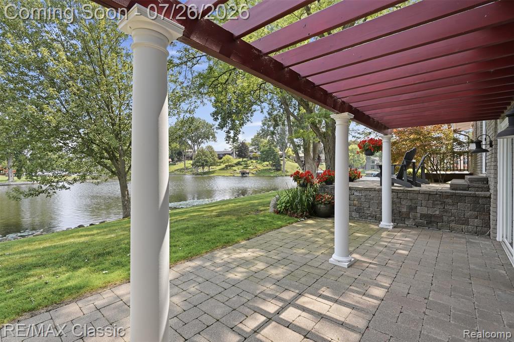3500 Raftwood Commerce Township, MI 48382 - Photo 14 of 63