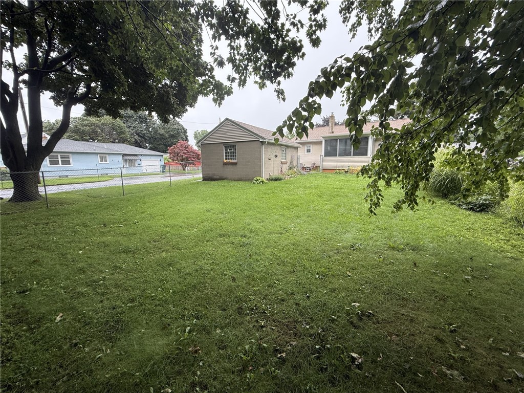 4 Bradfield Street Rochester, NY 14611 - Photo 8 of 27 Gallery Image 8