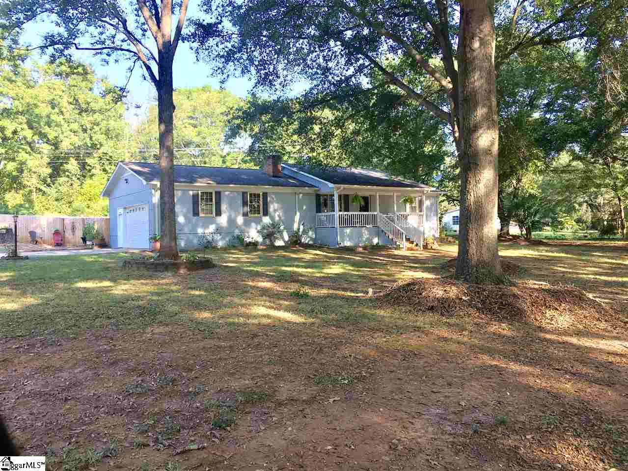213 Rockingham Road Duncan, SC 29334 - Photo 1 of 23