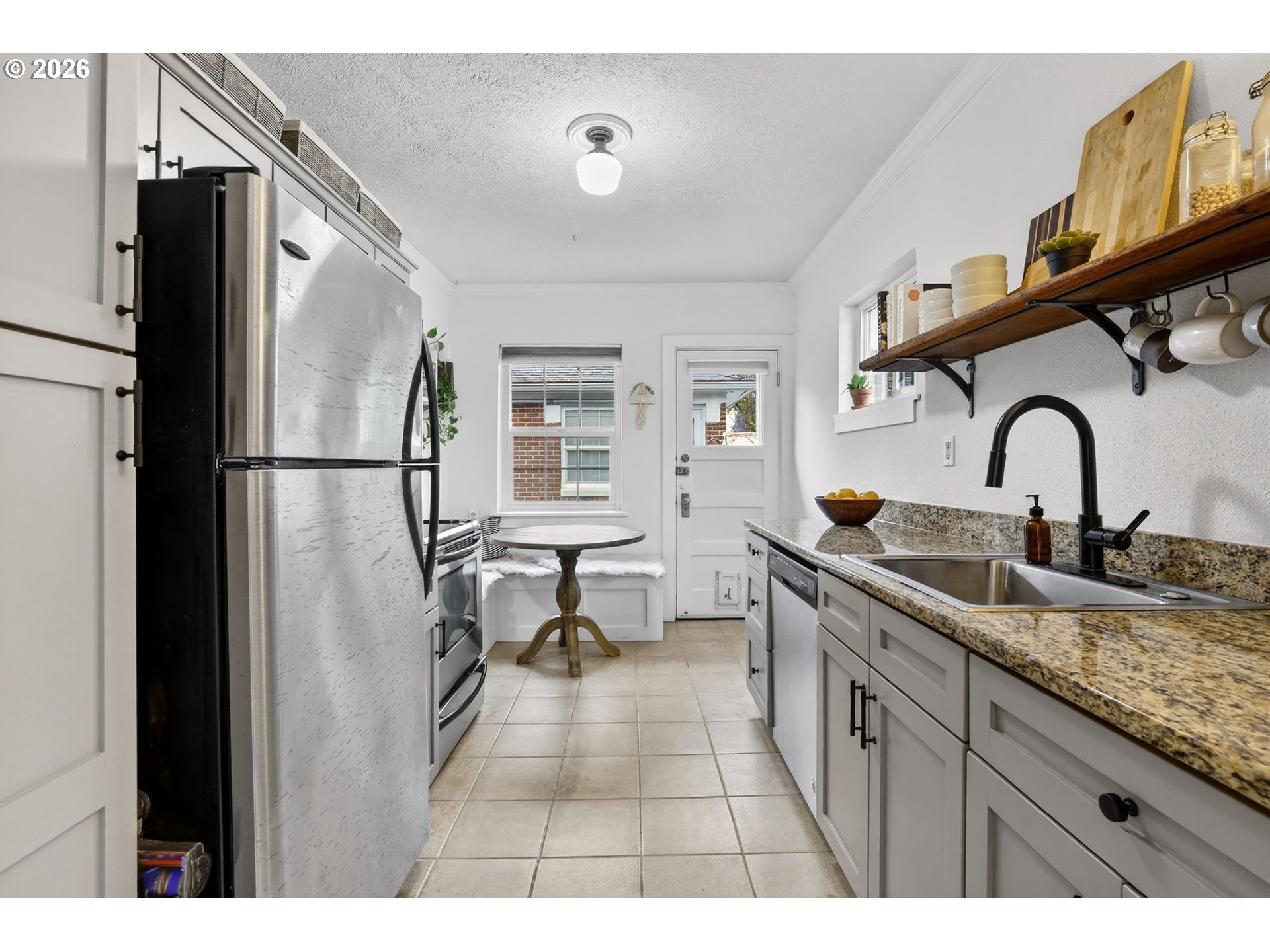 2613 Northwest Raleigh Street, Unit 21 Portland, OR 97210 - Photo 9 of 48 Gallery Image 9