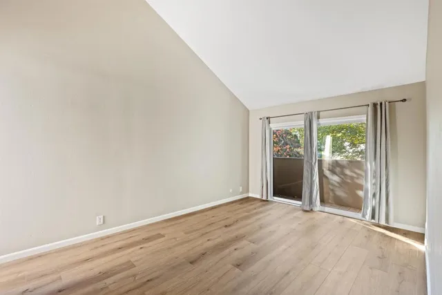 $825,000 | 8448 Via Sonoma, Unit 100, La Jolla, CA 92037