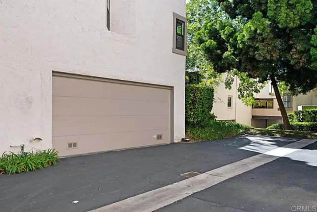 $825,000 | 8448 Via Sonoma, Unit 100, La Jolla, CA 92037