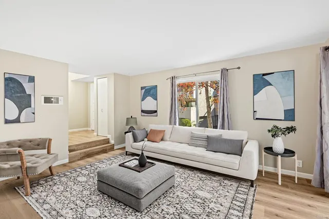 $825,000 | 8448 Via Sonoma, Unit 100, La Jolla, CA 92037