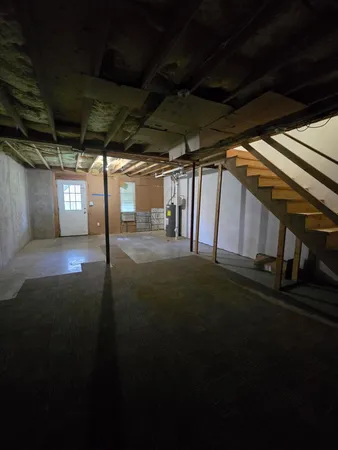 $1,450 | 4107 Cresthill Drive, Roanoke, VA 24018