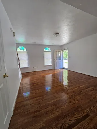 $1,450 | 4107 Cresthill Drive, Roanoke, VA 24018