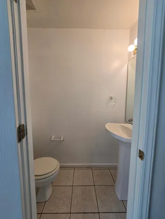 $1,450 | 4107 Cresthill Drive, Roanoke, VA 24018