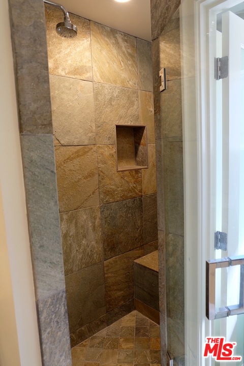2 Catamaran Street, Unit 2 Marina del Rey, CA 90292 - Photo 9 of 17 a bathroom with a shower