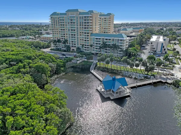 $3,200 | 700 East Boynton Beach Boulevard, Unit 312, Boynton Beach, FL 33435