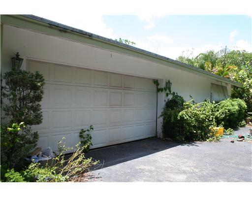 5175 Club Road Haverhill, FL 33415 - Photo 3 of 15 Additional Photo