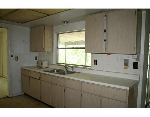 5175 Club Road Haverhill, FL 33415 - Photo 9 of 15 Additional Photo