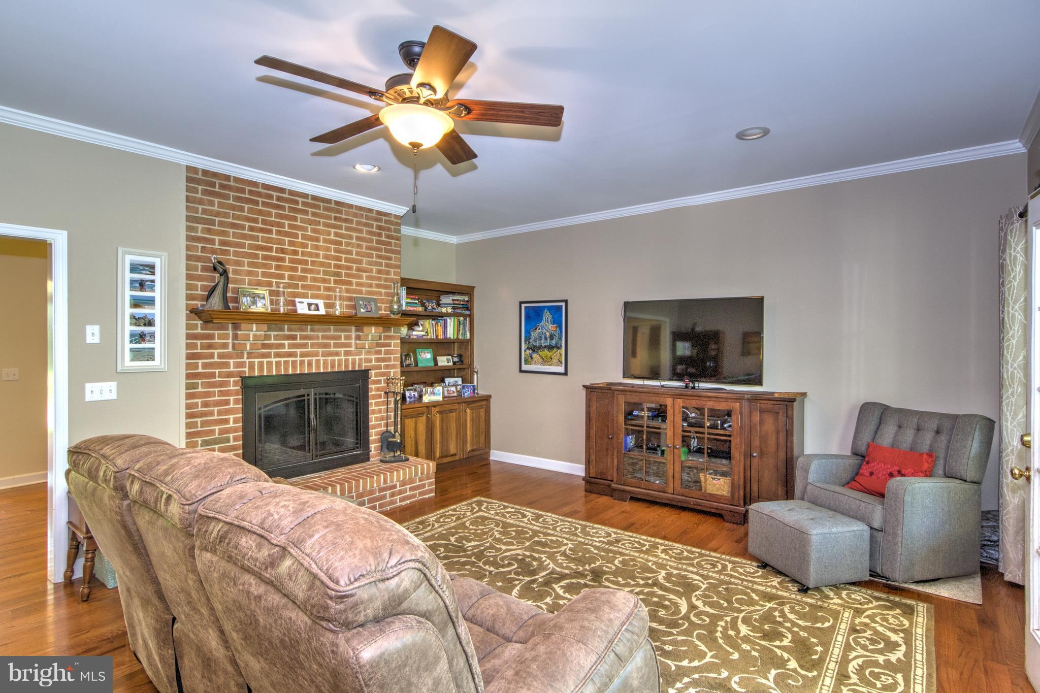 30080 Beaver Dam Road Trappe, MD 21673 - Photo 13 of 27 Family Room