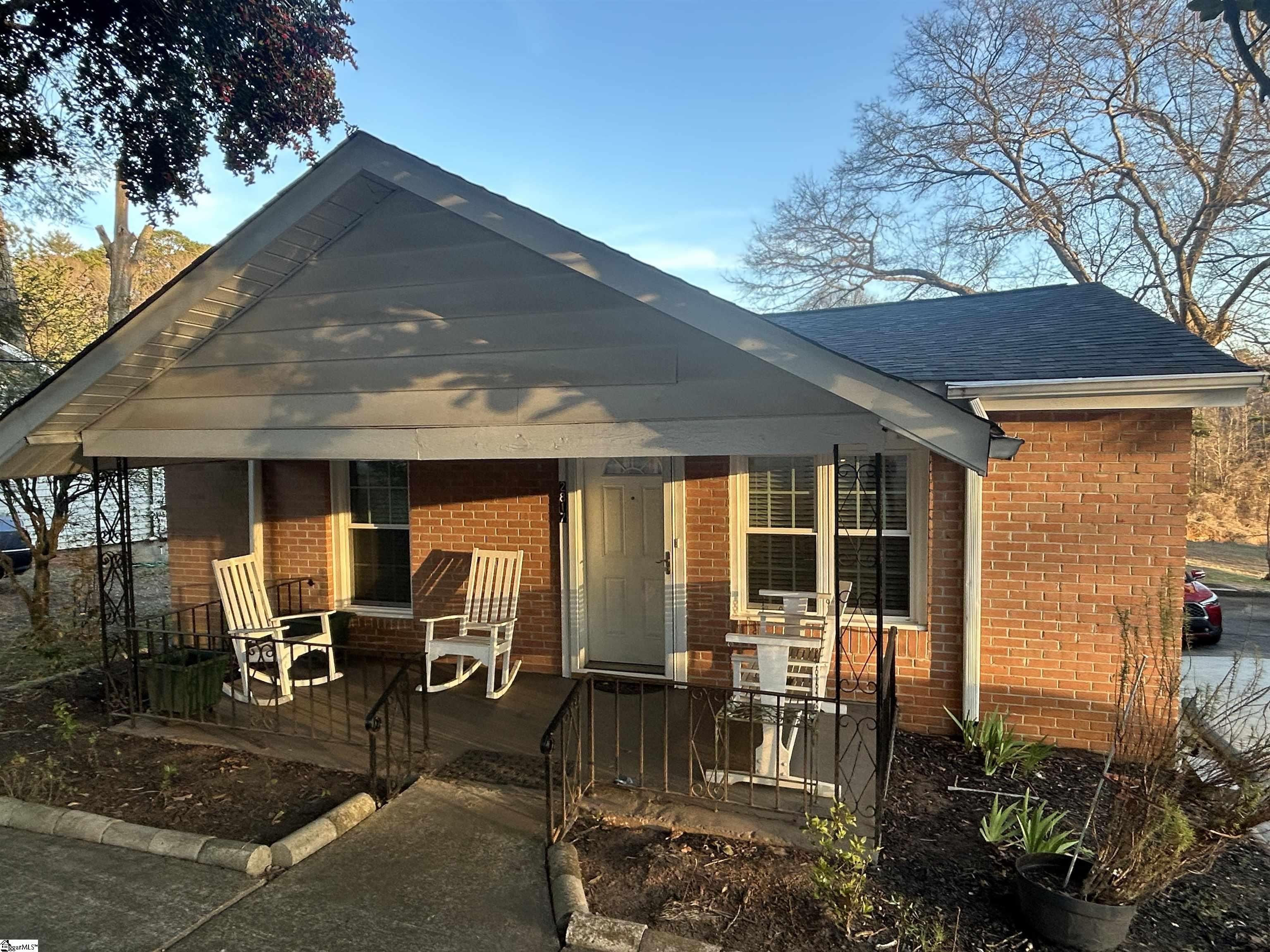 2817 Anderson Road Greenville, SC 29611 - Photo 2 of 2