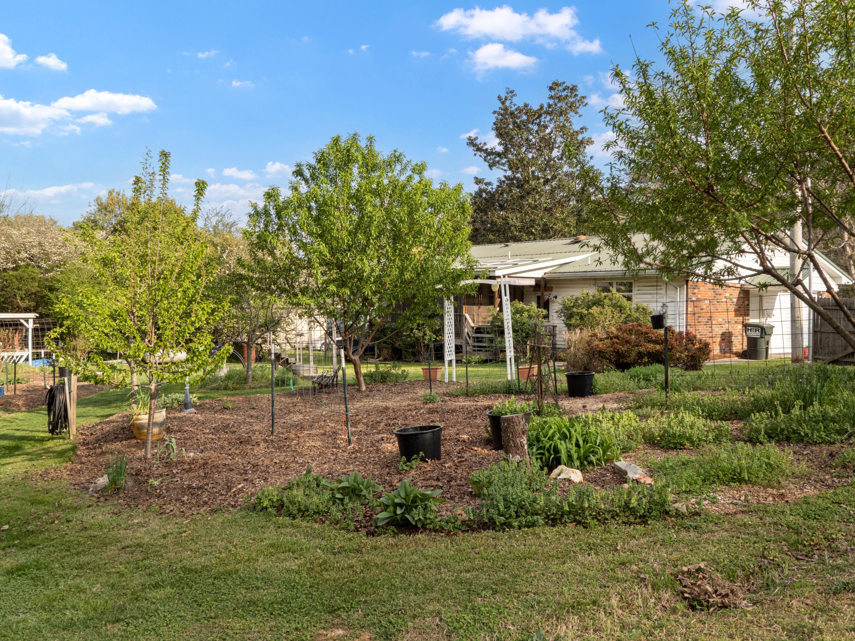 358 Hurtt Road Chickamauga, GA 30707 - Photo 33 of 60 358 Hurtt Rd (13)