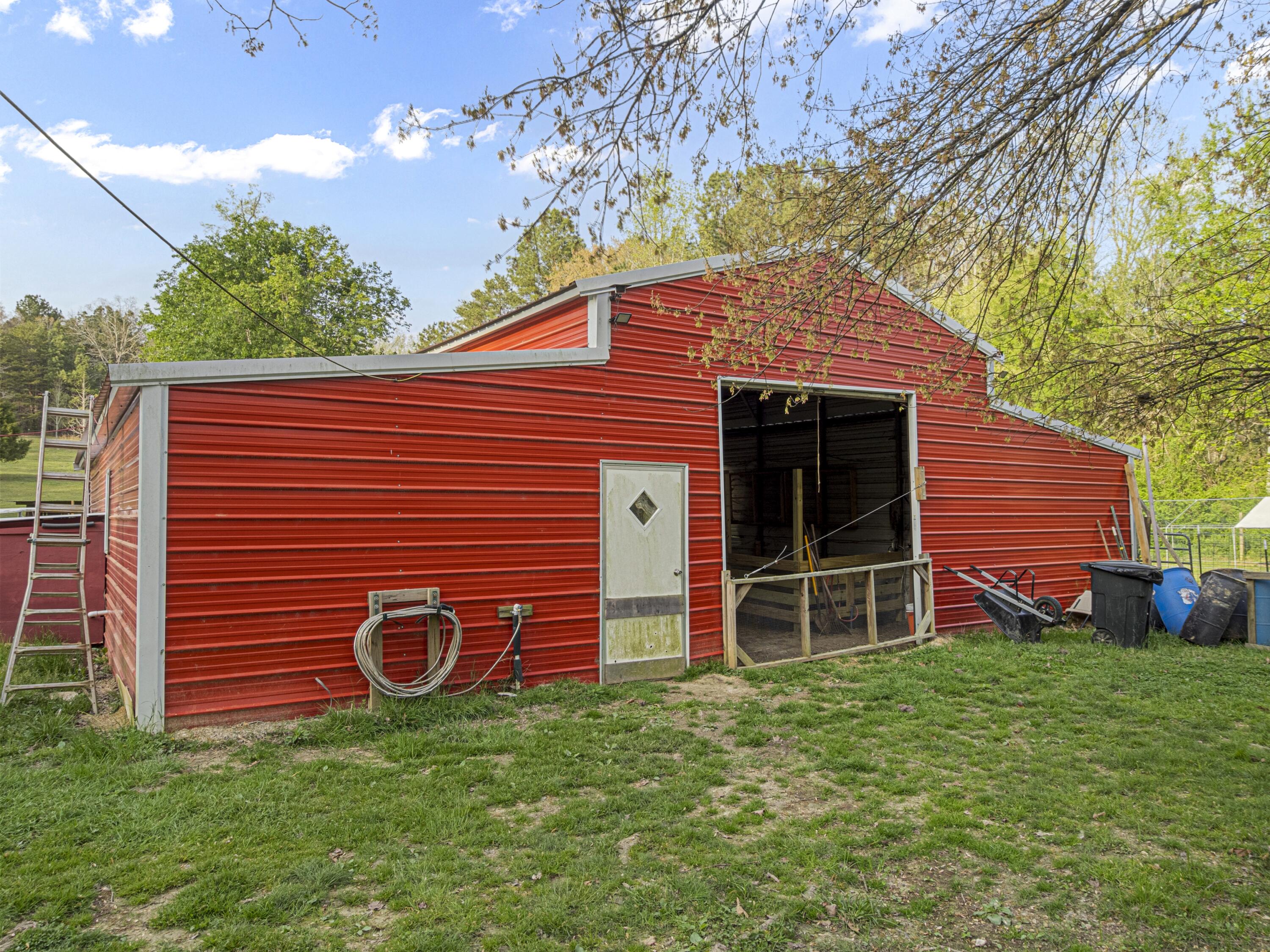 358 Hurtt Road Chickamauga, GA 30707 - Photo 38 of 60 358 Hurtt Rd (16)