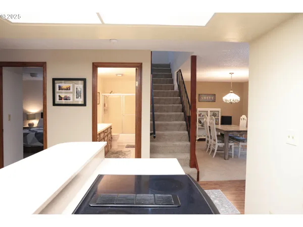 $445,000 | 1110 Northwest Springwood Lane, McMinnville, OR 97128