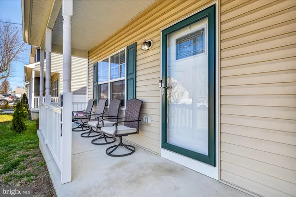 $435,000 | 815 East Hazeldell Avenue, New Castle, DE 19720