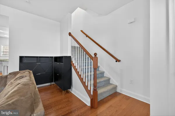 $435,000 | 815 East Hazeldell Avenue, New Castle, DE 19720