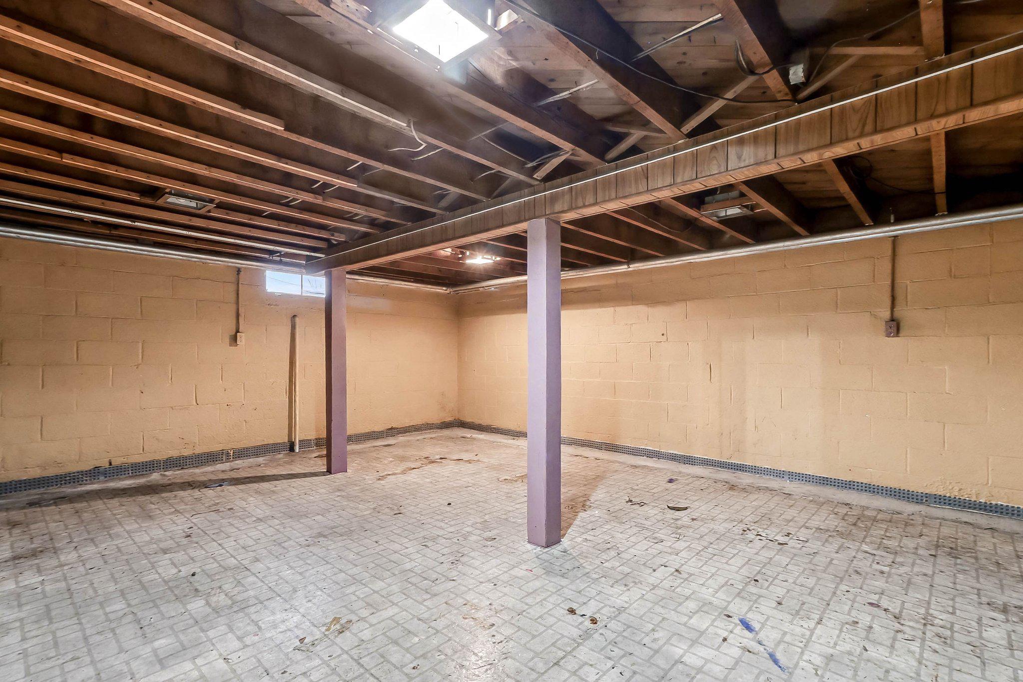 201 4th Street Boiling Springs, PA 17007 - Photo 25 of 34 a view of an empty room