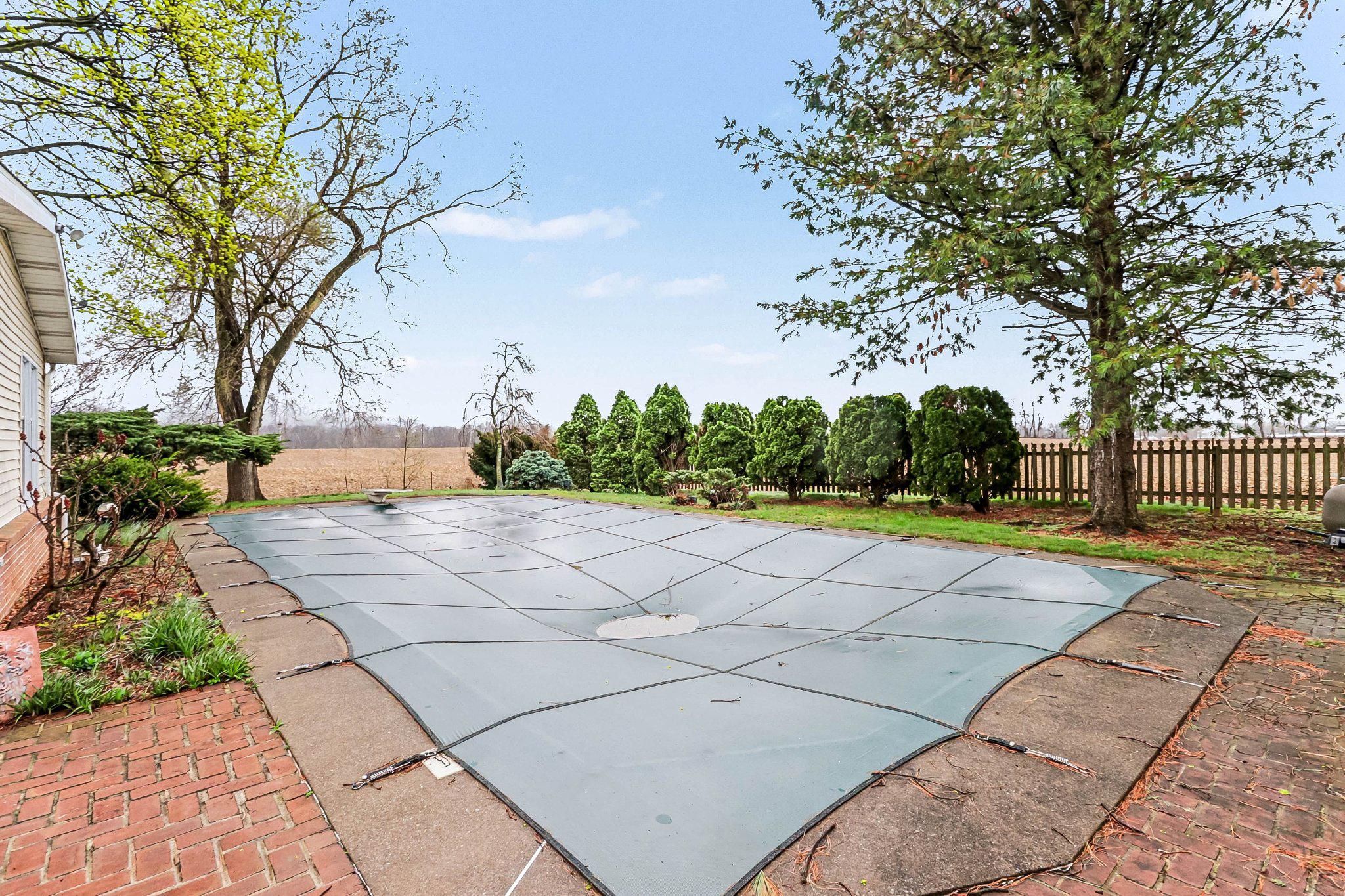201 4th Street Boiling Springs, PA 17007 - Photo 27 of 34 a view of a yard with an umbrella