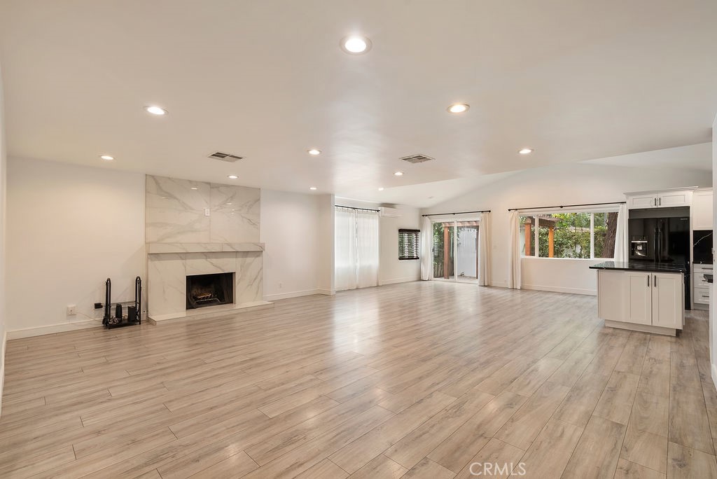 18646 Ingomar Street Reseda, CA 91335 - Photo 18 of 63