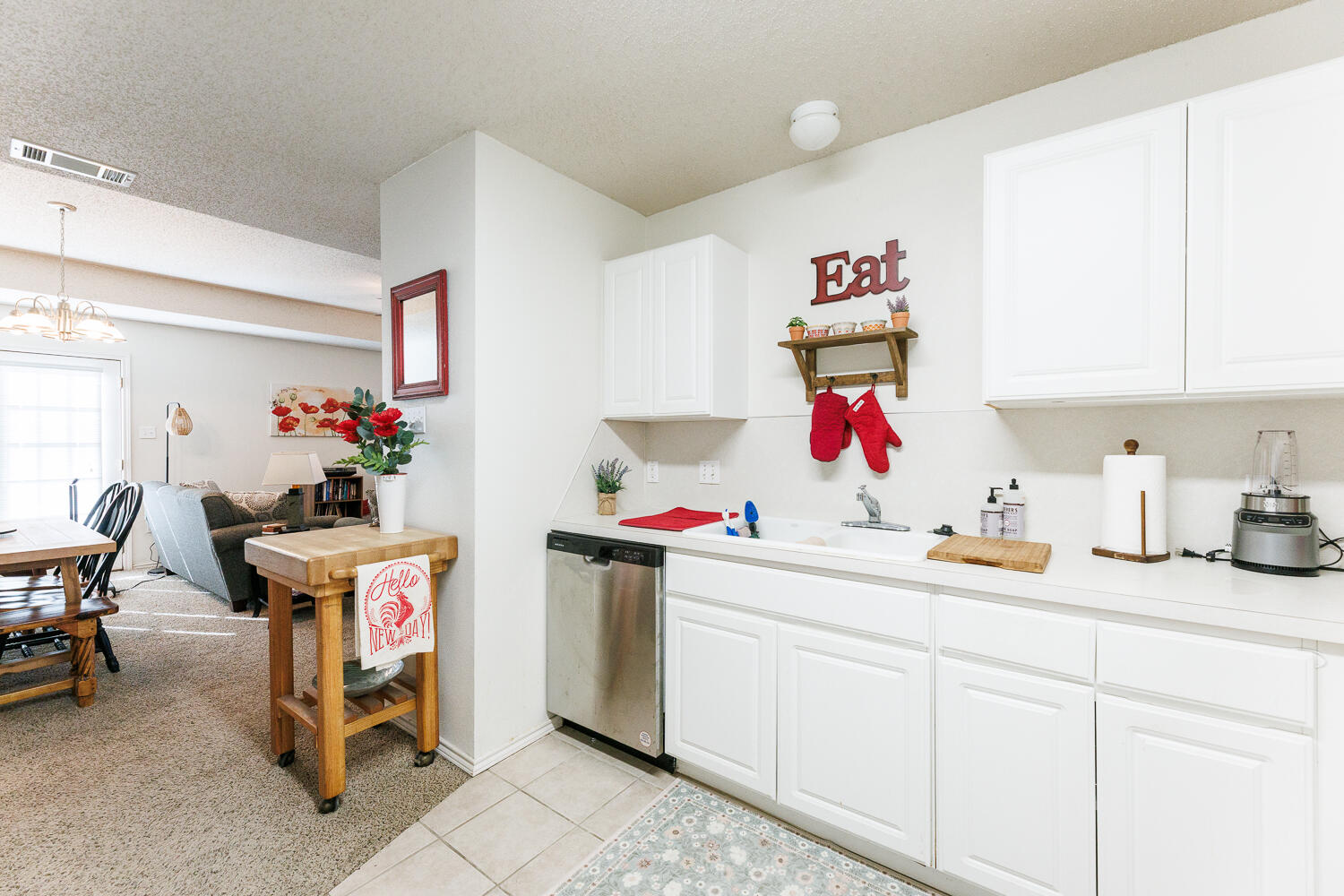 3419 97th Street Lubbock, TX 79423 - Photo 16 of 27 Kitchen