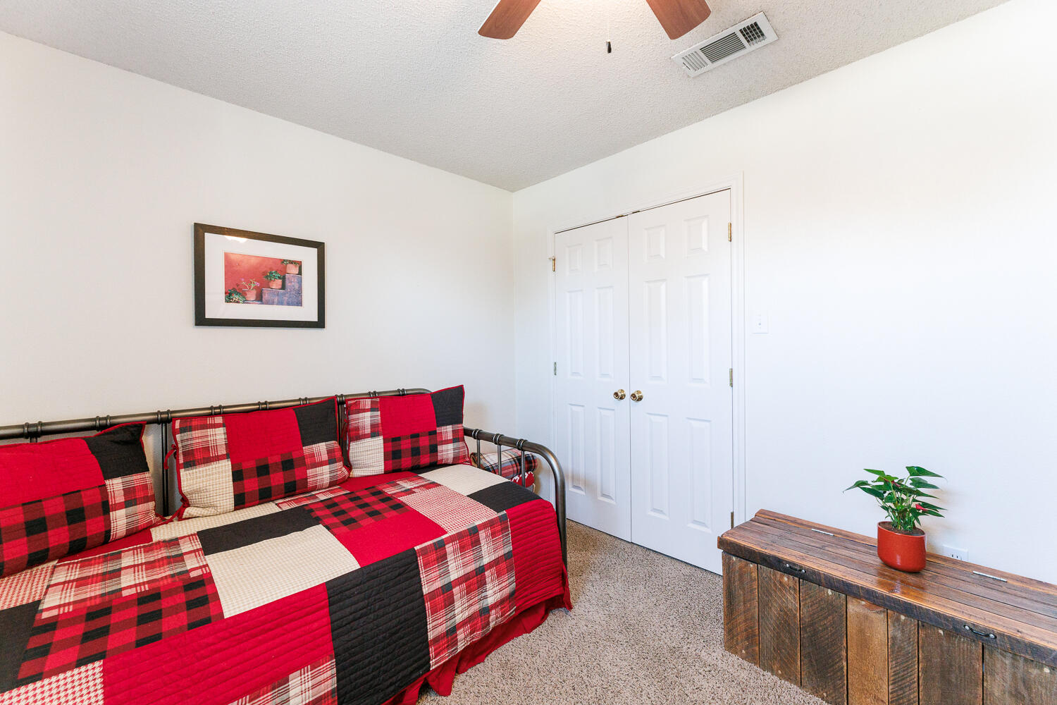 3419 97th Street Lubbock, TX 79423 - Photo 22 of 27 Second Bedroom