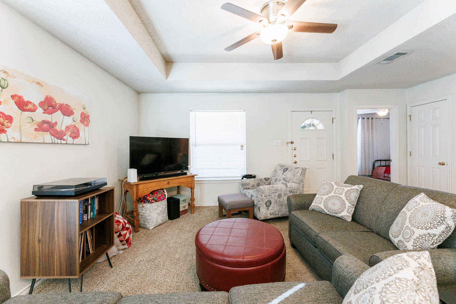 3419 97th Street Lubbock, TX 79423 - Photo 8 of 27 Living Area