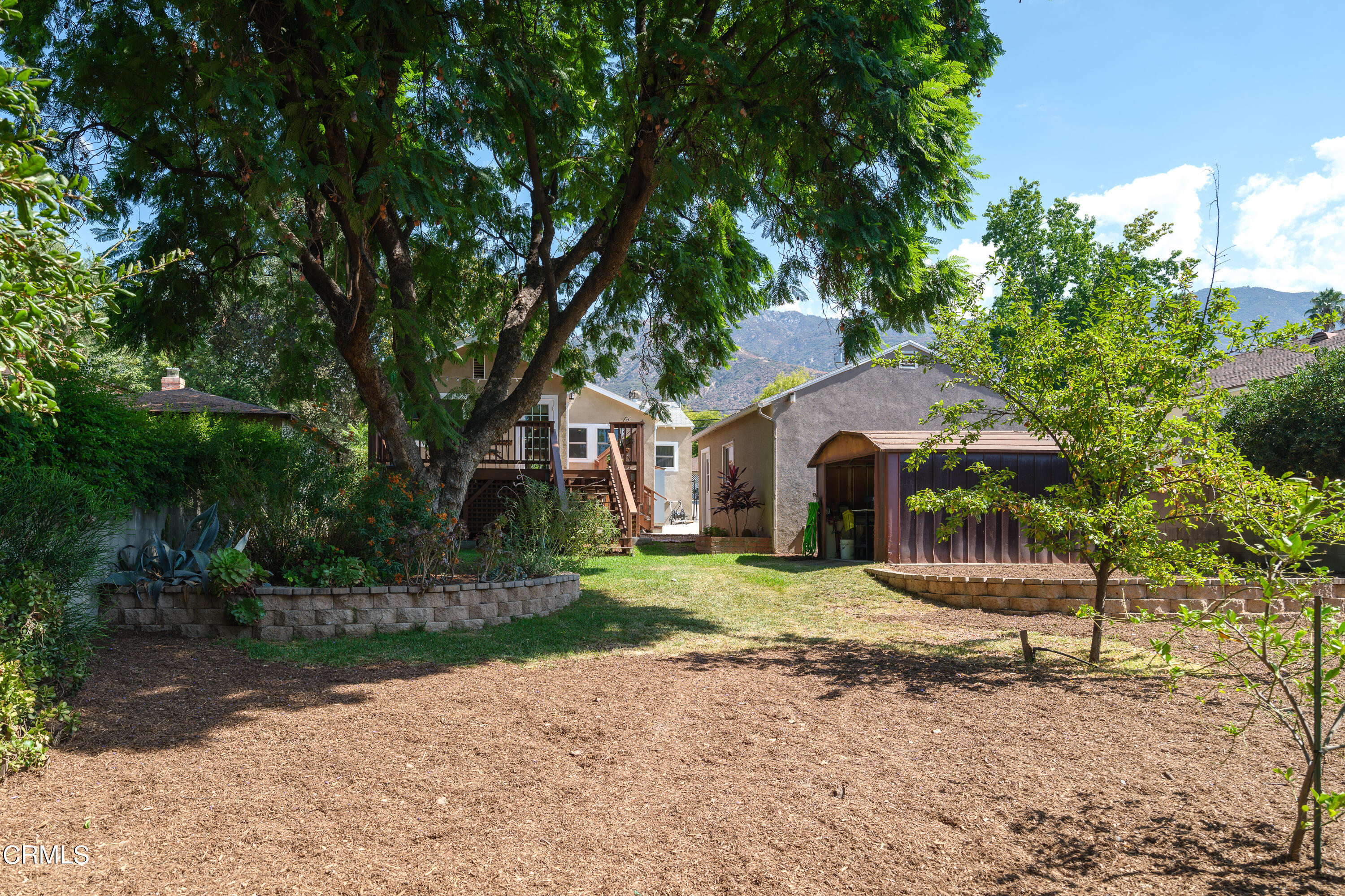 190 Marathon Road Altadena, CA 91001 - Photo 34 of 44 a front view of a house with a yard and tree s