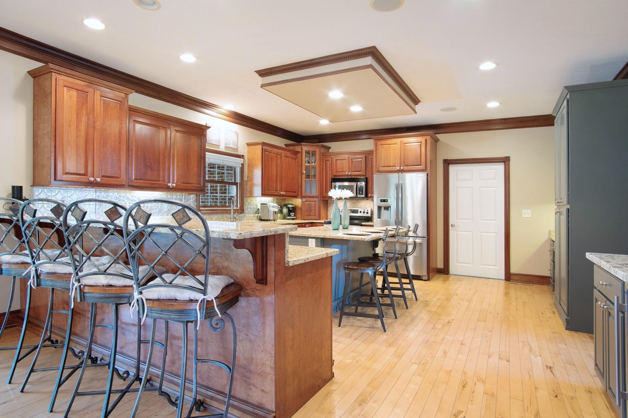 4260 Clark-Shaw Road Powell, OH 43065 - Photo 25 of 86 Kitchen Island2