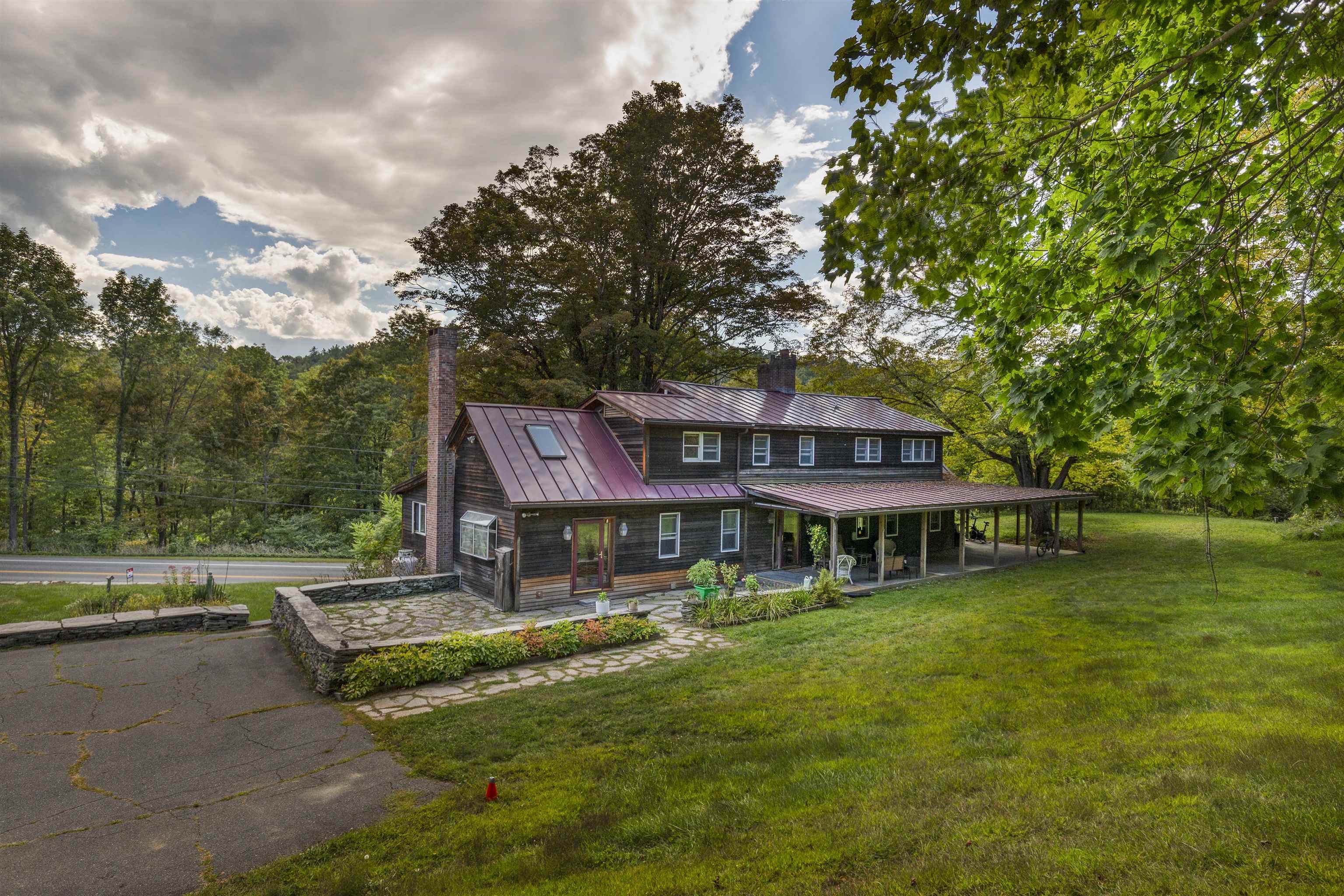 46 Runnals Road Hartford, VT 05001 - Photo 1 of 37