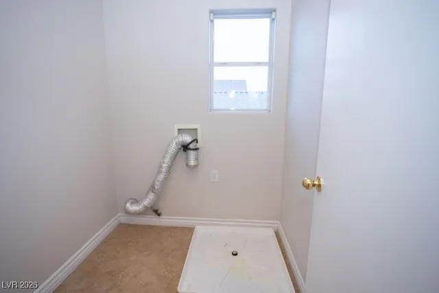 $2,250 | 1113 East Hammer Lane, North Las Vegas, NV 89081