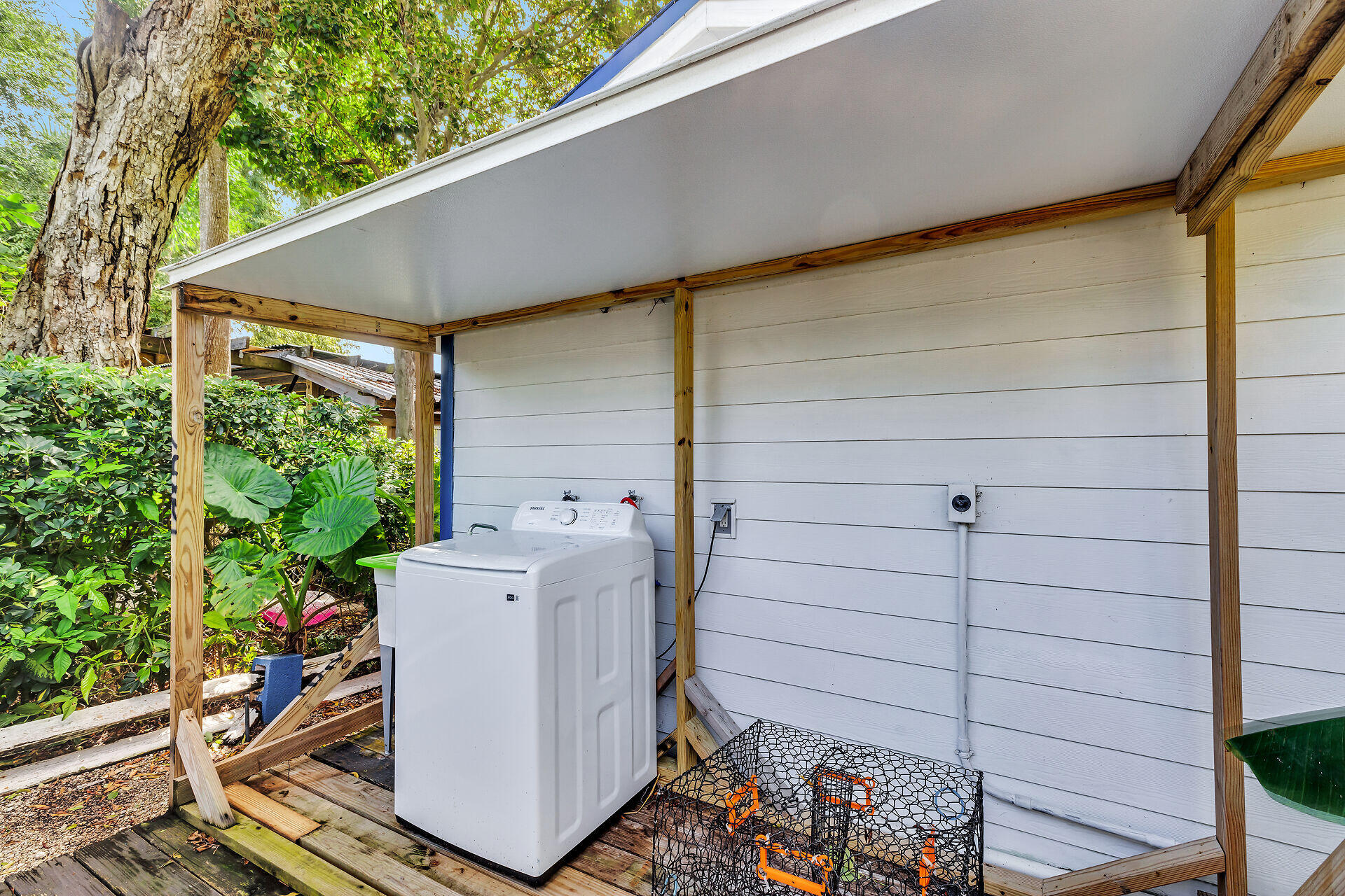 13 Bass Avenue Key Largo, FL 33037 - Photo 36 of 43